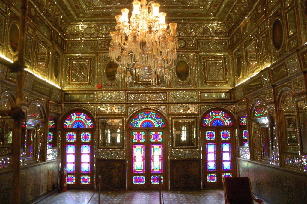 宫殿的内部在伊朗