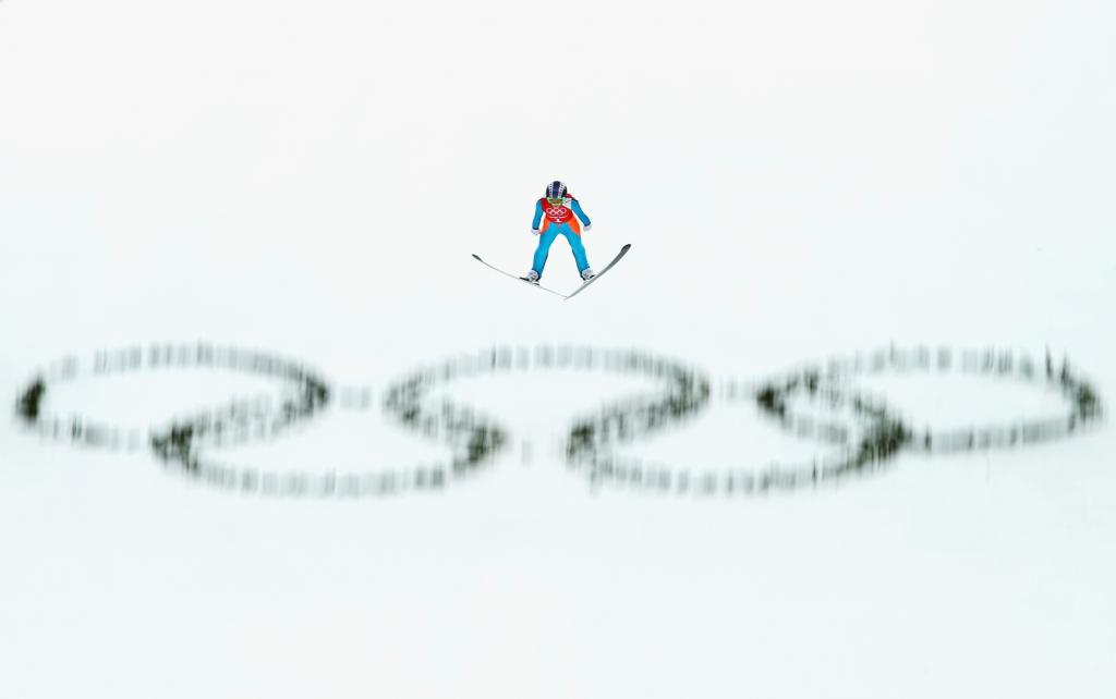 在索契冬奥会跳台滑雪的运动员