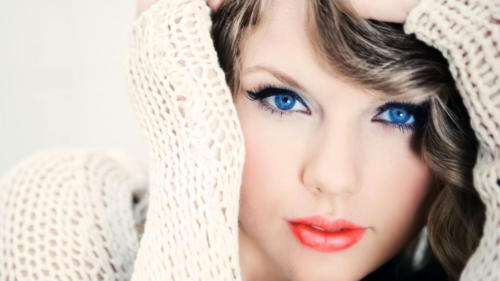 美丽的蓝眼睛的女歌手泰勒·斯威夫特（Taylor Swift）