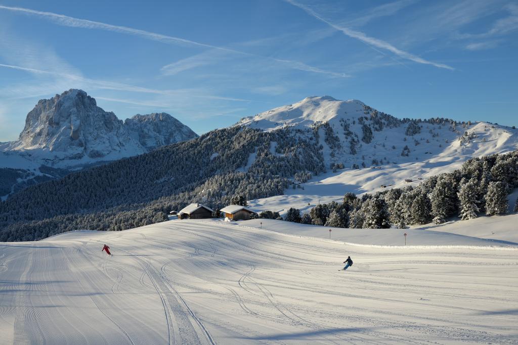 Val加迪纳，意大利滑雪胜地的滑雪坡