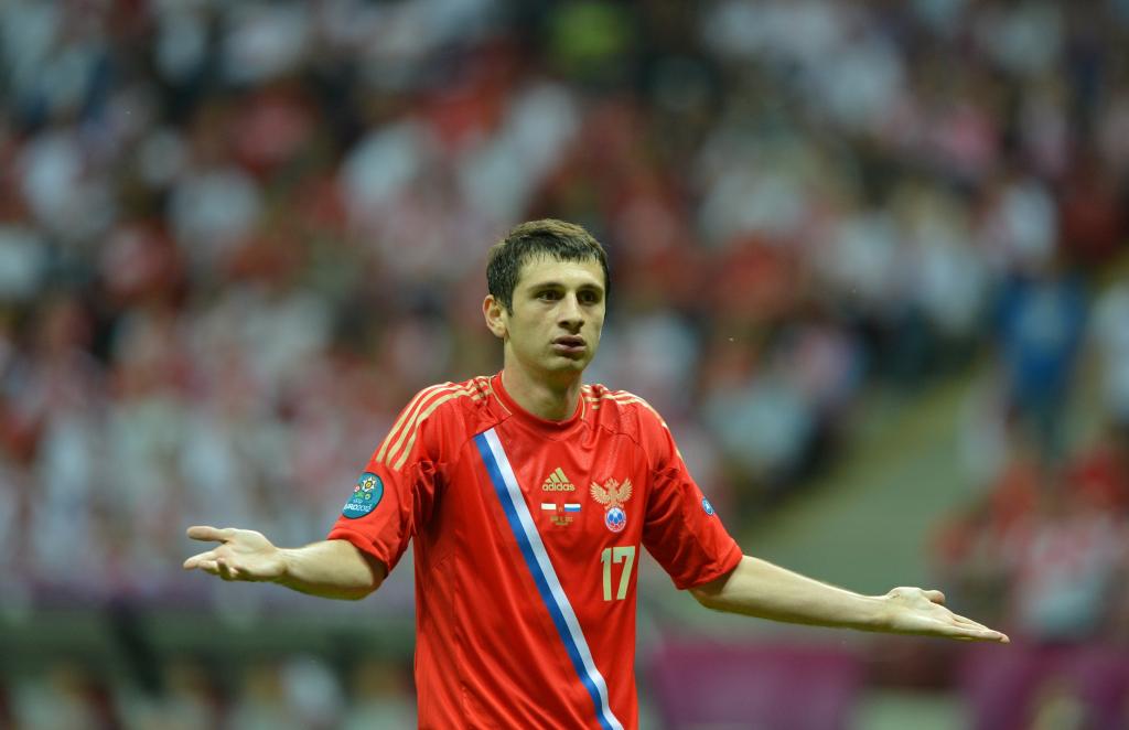 CSKA足球先生Alan Dzagoev被黄牌警告