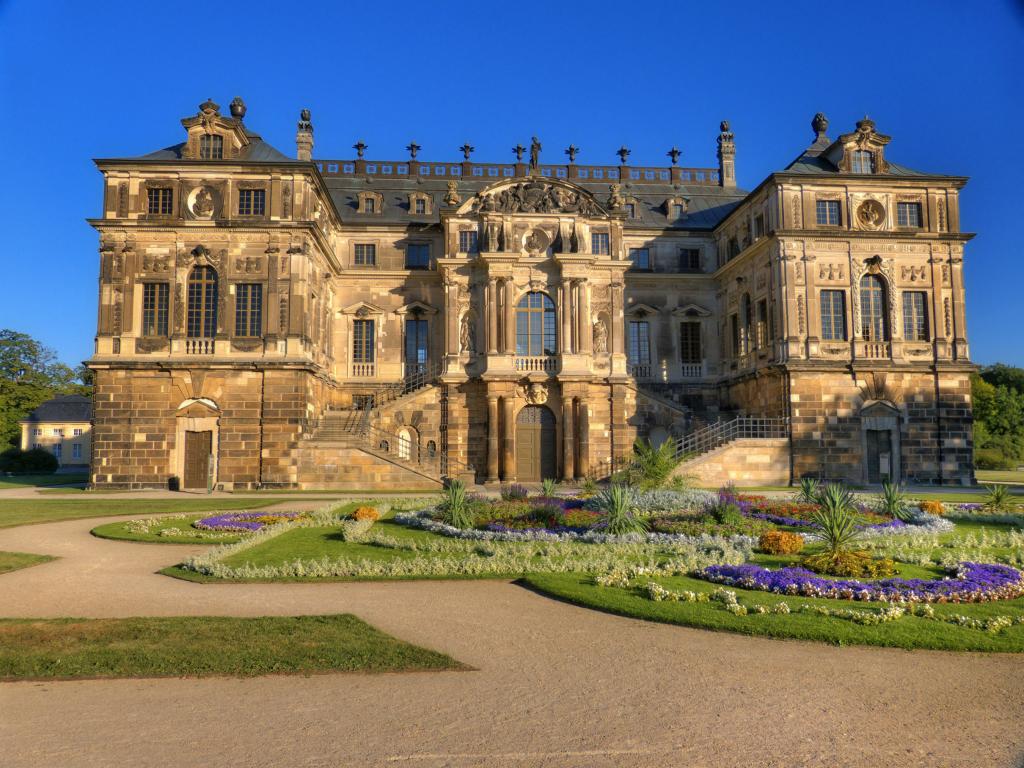 大花园的宫殿，德累斯顿。