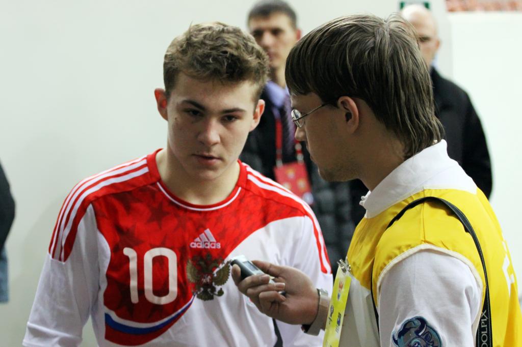 莫斯科迪纳摩队的前锋安德烈 - 潘尼科夫