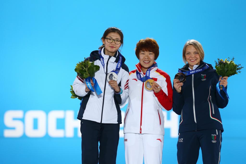 银牌和两枚铜牌的老板，意大利滑冰选手阿里安娜·丰塔纳（Arianna Fontana）