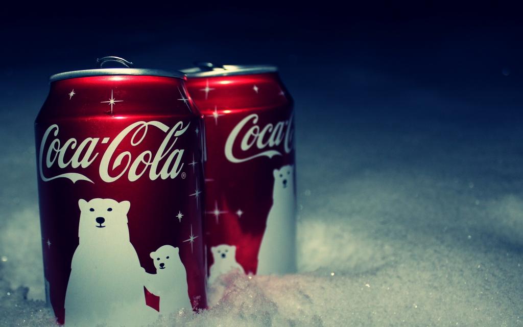 可口可乐在雪地里