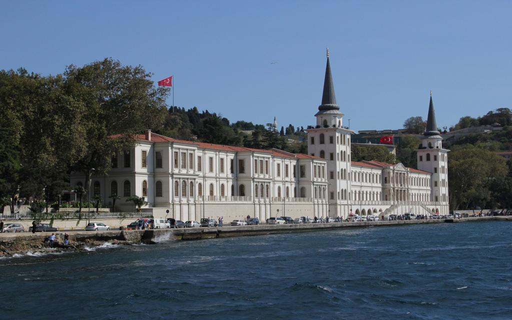 土耳其伊斯坦布尔高等军校