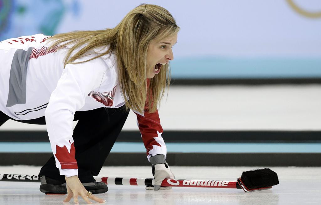冰壶金牌的主人是加拿大女子队
