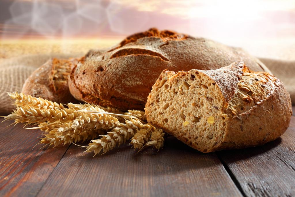 面包和小麦的耳朵