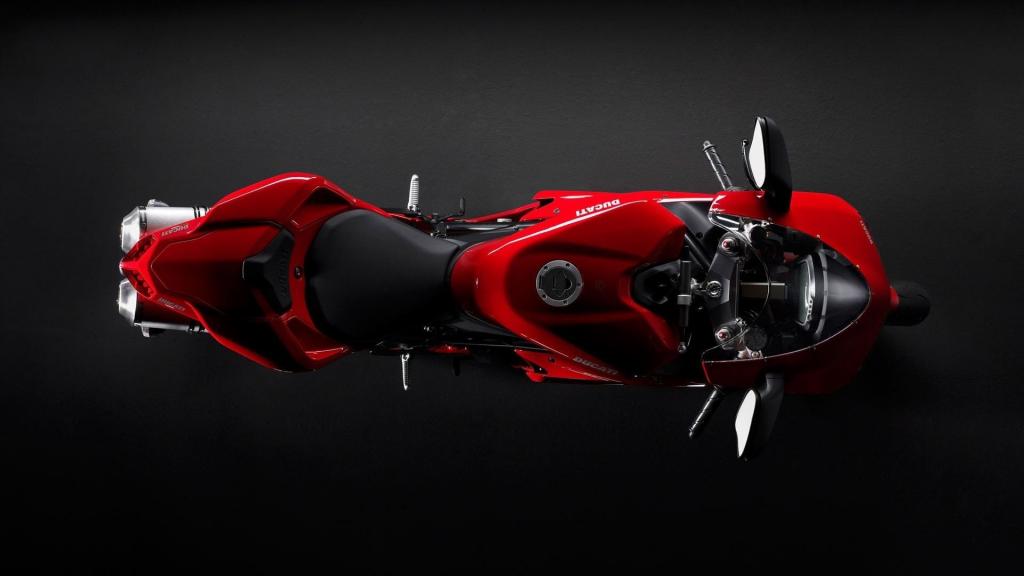 红色的摩托车，顶视图
