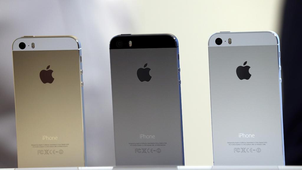 新的Iphone 5S的立场上的所有颜色