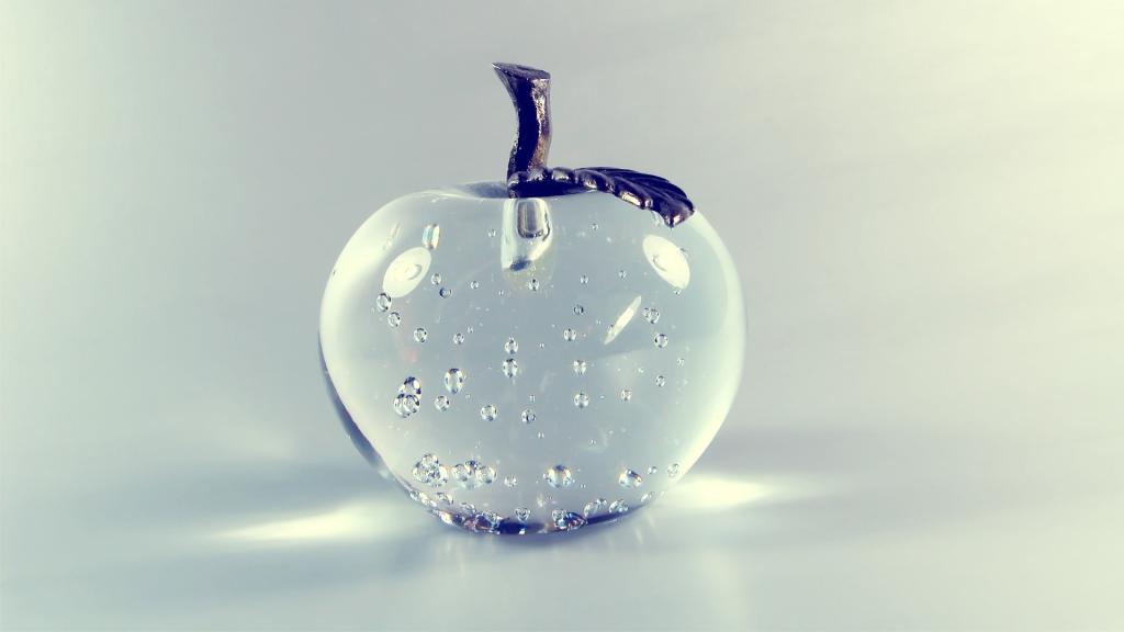 玻璃小瓶以苹果的形式