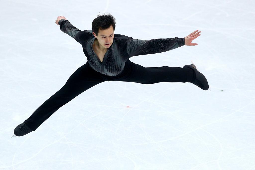 帕特里克·陈是一名加拿大花式滑冰运动员，在索契拿到两枚银牌