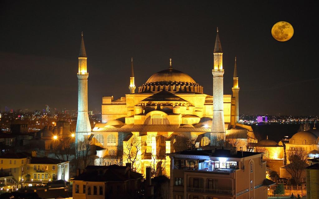 圣索非亚大教堂在土耳其在晚上